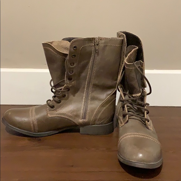 Steve Madden Shoes - Steve Madden Troopa Steve Madden Shoes - Steve Madden Troopa
